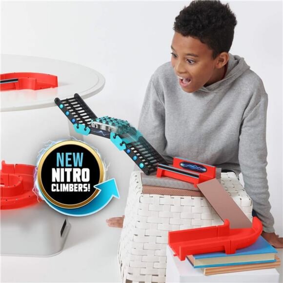 Power Treads - Nitro Stunt Pack - All-Surface Toy Vehicles - 30+ Pieces - Picture 4 of 7